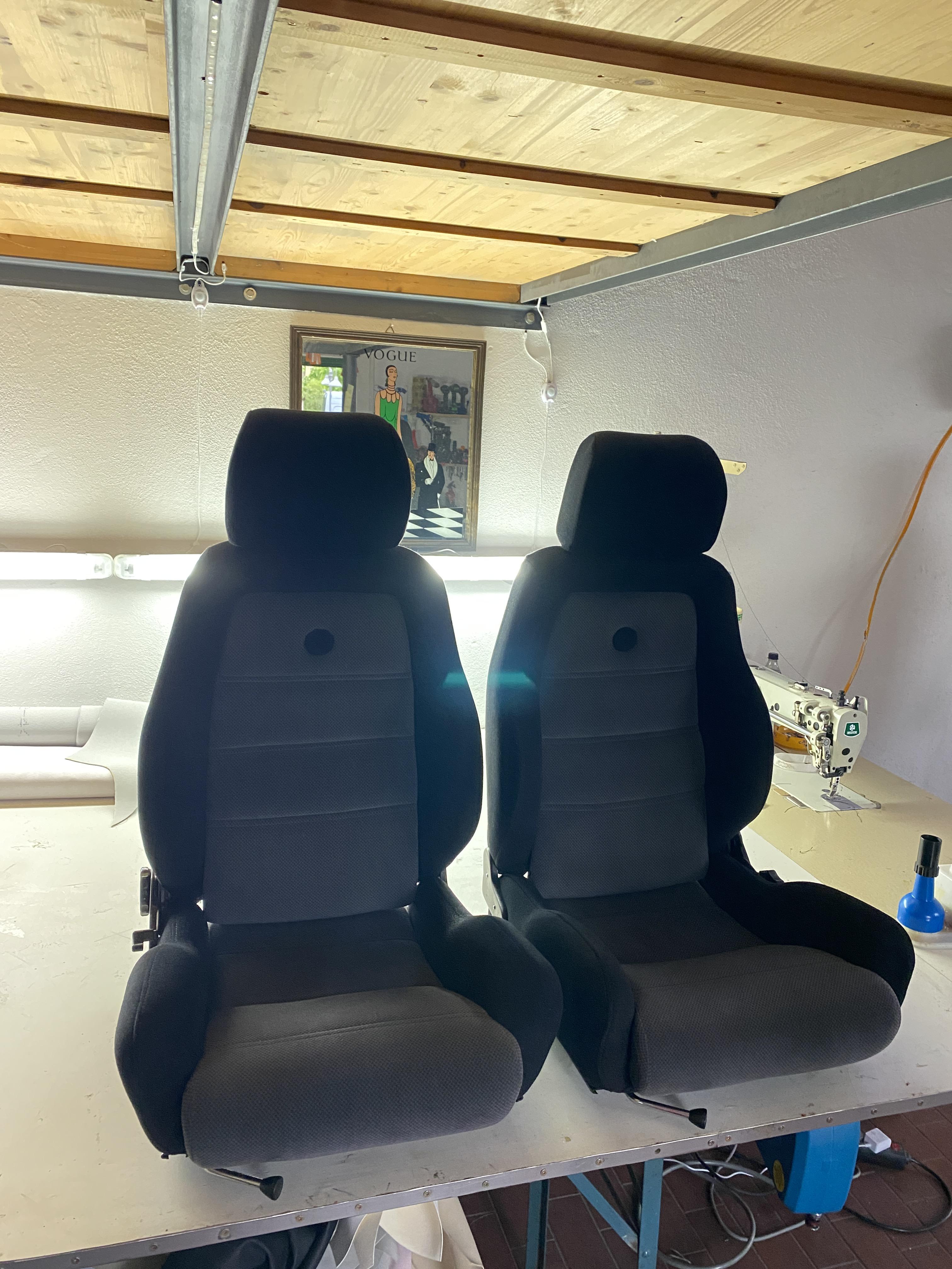 Neu bezogene Sportsitze von CSM 